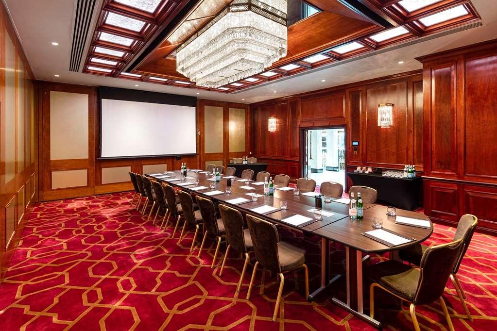 Hotel Radisson Blu Edwardian Heathrow And Conferen Hillingdon
